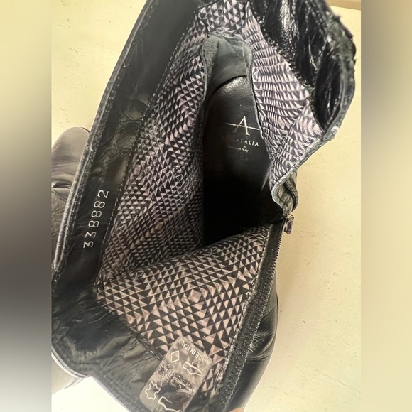 Aquatalia Black Judy Wedge Booties Women's 9.5 Tumbled Calf Weatherproof Leather - Picture 7 of 7